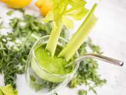 Koktajle Sirtfood: Przepisy na Aktywację Sirtuin i Spalanie Tłuszczu