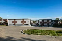 Jak dojechać na cmentarz łostowicki w Gdańsku - uniknij korków i problemów z parkowaniem