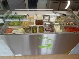 Co zjeść w Szczecinie? Odkryj lokalne smaki, które zachwycą