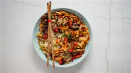 Jaki sos do makaronu z warzywami? Odkryj pyszne przepisy i porady