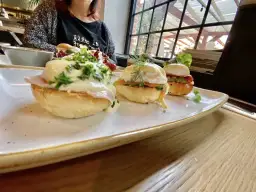 Radomskie smaki: Gdzie zjeść? Najlepsze restauracje i kawiarnie