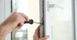 Regulacja okien na zimę: Zrób to sam, oszczędź na ogrzewaniu!