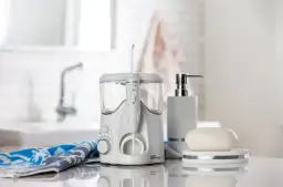 Irygator czy szczoteczka soniczna? Odkryj złoty standard higieny!