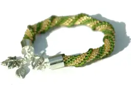 Biżuteria z koralików jak zrobić - proste techniki dla początkujących