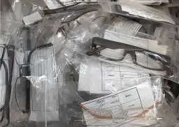 Co zrobić ze starymi okularami? Oddaj, sprzedaj, przerób lub recykling!
