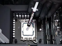 Czy pasta termoprzewodząca przewodzi prąd? Sprawdź bezpieczeństwo!