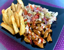 Ile kalorii ma kebab na talerzu z frytkami? Zaskakujące wartości!