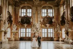 Sesja ślubna w Polsce: 20+ miejsc, które zachwycą! Poradnik