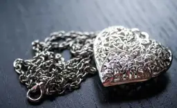 Jak czyścić srebro w myjce ultradźwiękowej: 7 kluczowych zasad