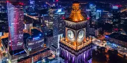 Lot nad Warszawą: Niezapomniane przeżycie. Historia i atrakcje stolicy