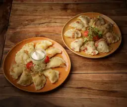 Gdzie na obiad w Krakowie? Odkryj najlepsze miejsca i smaki