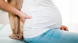 Kiedy ból pleców w ciąży jest niebezpieczny? Objawy, które alarmują