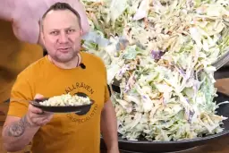 Jak zrobić sałatkę z białej kapusty, która zaskoczy Twoich gości