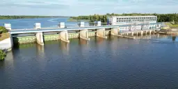  Zapora wodna w Dębe - historia i ciekawostki na temat stopnia wodnego w Dębem