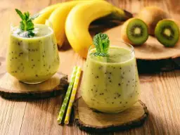 Szybki koktajl z kiwi i banana, który zachwyci Twoje kubki smakowe