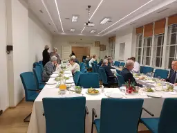 Jak dobrać kolor podłogi do mebli? Poradnik ekspertki Emilia Krawczyk