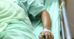 Co oznacza stan wegetatywny? Poznaj jego skutki i różnice