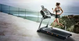 Czy od biegania chudną uda? Odkryj prawdę o odchudzaniu nóg