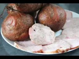 Jak przygotować idealną kiełbasę schabową - sprawdzone przepisy i triki