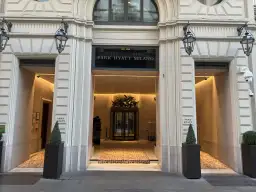 Park Hyatt Milano vs Hyatt Centric: quale scegliere? Guida completa