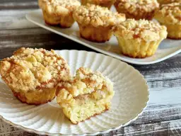 Kruche babeczki z jabłkami – szybki przepis na domowy deser