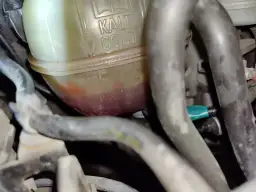 Ile płynu do chłodnicy Opel Vectra C? Uniknij kosztownych napraw!