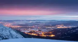 Atrakcje Jeleniej Góry zimą: gdzie na mroźne przygody?