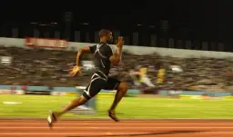 Z jaką prędkością biega Bolt? Zaskakujące fakty o jego osiągnięciach