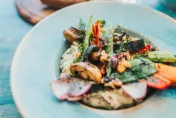 Gdzie zjeść w Białymstoku? Odkryj najlepsze miejsca na posiłek