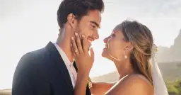 Czego życzyć młodej parze przed kościołem, aby wzruszyć?