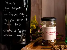 Propolis na spirytusie: Jak czerpać moc z ula bez ryzyka?