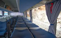Autokar sypialny: jak wygląda luksusowy dom dla gwiazd?
