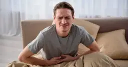 Perforacja jelita po kolonoskopii: Czy Twój ból jest groźny?