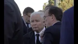 Dlaczego Jarosław Kaczyński nie poleciał do Smoleńska? Zaskakujące powody