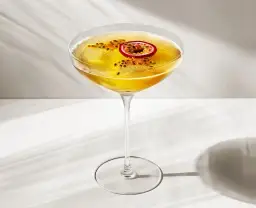 Pyszne drinki z marakui, które zachwycą Twoje podniebienie