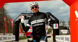 Dariusz Baranowski kolarz: jego niezwykłe osiągnięcia i życie po karierze