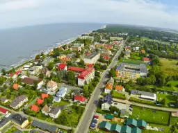 Jak dojechać do Ustronia Morskiego - najlepsze opcje transportu i trasy