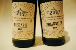 Wino mszalne: Ile alkoholu? Wymogi i ciekawostki