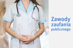 Osoba zaufania publicznego w białym fartuchu z niebieskimi wykończeniami i stetoskopem.