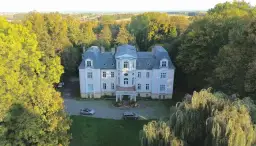 Dworki na sprzedaż - idealne inwestycje i unikalne okazje w Polsce