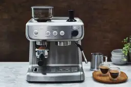 Najlepsze ekspresy do kawy z młynkiem – unikaj błędnych wyborów