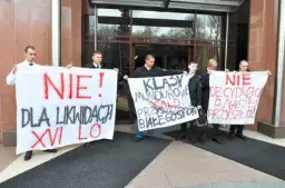 Kiedy zlikwidowano szkoły zawodowe i co to oznacza dla uczniów?