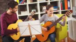 Jaka gitara dla początkujących? Unikaj tych błędów przy wyborze instrumentu