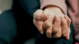 Depresja: Jak rozmawiać, by nie ranić? Mądre wsparcie bliskich