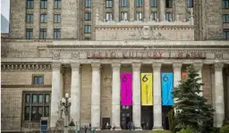 Jak wejść do teatru 6 piętro w Warszawie - proste wskazówki i dojazd