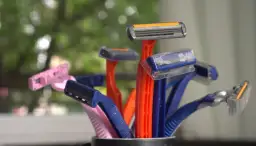 Maszynki do golenia: Gdzie wyrzucić? Segreguj bezpiecznie i eko!