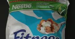 Czy płatki Nestlé Fitness są zdrowe? Odkryj ukryte składniki i zagrożenia