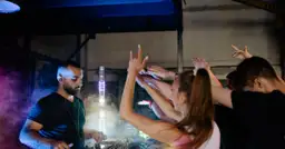 Jak zacząć karierę DJ-a w Polsce w 2023 roku