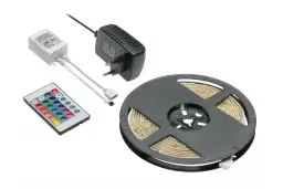 Zestaw do oświetlenia LED: taśma na szpulce, zasilacz, kontroler i pilot. Idealny, jaki zasilacz do taśmy led 5m?