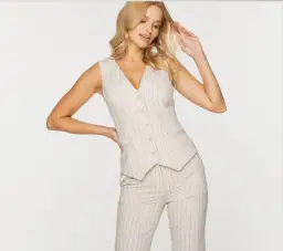 Typ urody lato – kolory ubrań, które podkreślą Twoją urodę